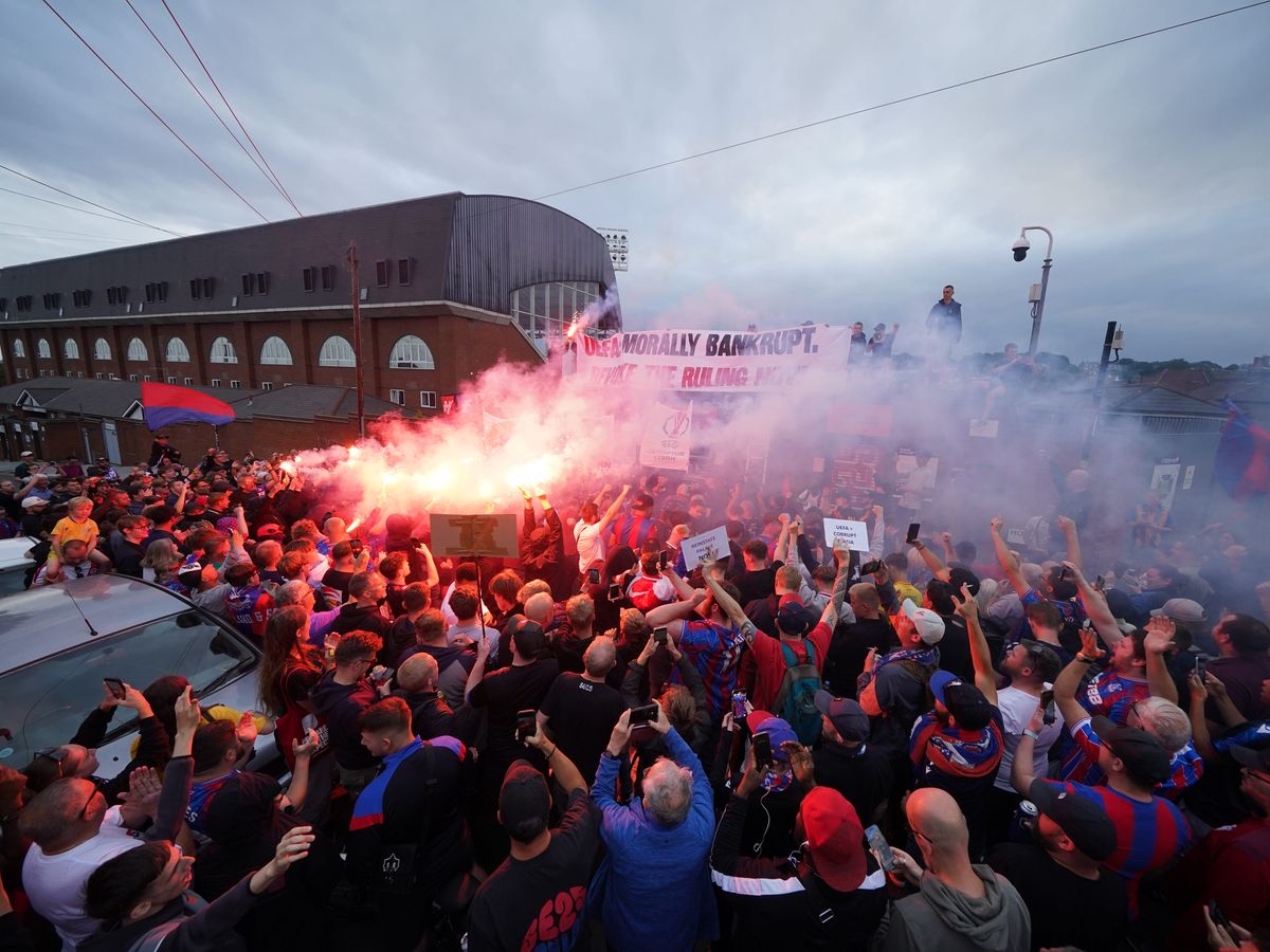 Crystal Palace fans protest against Europa League ejection
