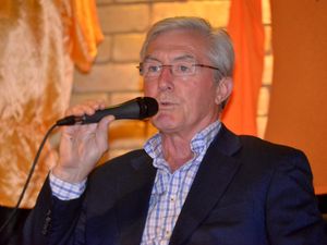 Supporting image for story: John Richards: Wolves ‘could bag a bargain’ in next window