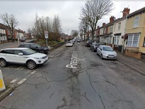 Supporting image for story: Emergency works by Severn Trent closes road in Wolverhampton