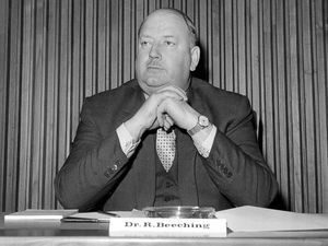 Supporting image for story: Express & Star comment: Is this the ‘Beeching’ of the Old Bill?