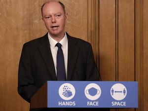 Supporting image for story: Whitty warms to Van-Tam’s transport metaphors with icy roads analogy