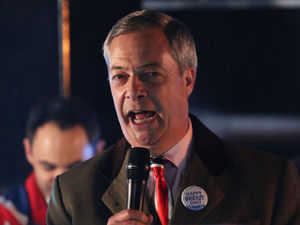 Supporting image for story: LETTER: Politicians take it in their stride