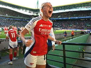 Supporting image for story: Chloe Kelly celebrates European glory months after pondering break from football