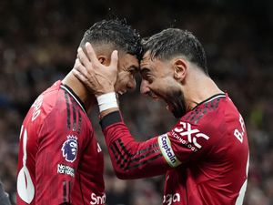 Supporting image for story: Manchester United hold on for overdue win as Chelsea rue Robert Sanchez red card