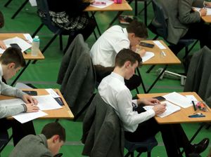 Supporting image for story: Students receive A-level results after pandemic and concrete crisis disruptions