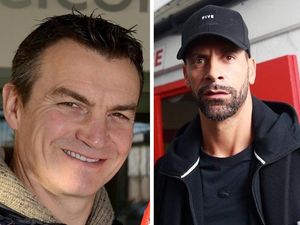 Supporting image for story: Rio Ferdinand: Telford's Richie Woodhall training former Manchester United defender for boxing switch