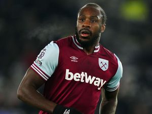 Supporting image for story: West Ham striker in 'stable condition' ahead of Wolves match following car crash