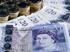 Supporting image for story: UK ticket-holder becomes third biggest National Lottery winner with £177m payout