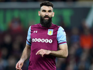 Supporting image for story: Hull 0 Aston Villa 0 - Match highlights