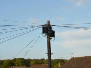 Supporting image for story: Government calls on broadband companies to limit installation of telegraph poles