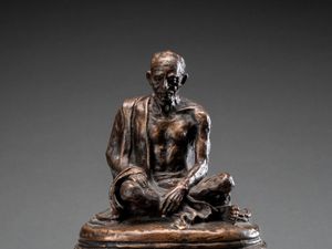 Supporting image for story: Miniature bronze model of Mahatma Gandhi statue could fetch thousands at auction