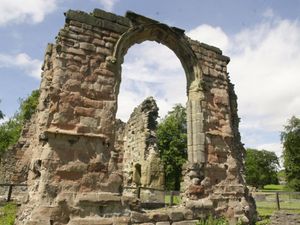 Supporting image for story: 66ft phone mast to be built at gateway to Dudley - just 150 yards from 12th century ruins