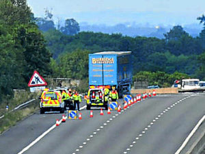 Supporting image for story: M6 crashes cause roads chaos