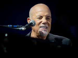 Supporting image for story: Billy Joel’s daughter calls singer ‘most resilient man’ following diagnosis