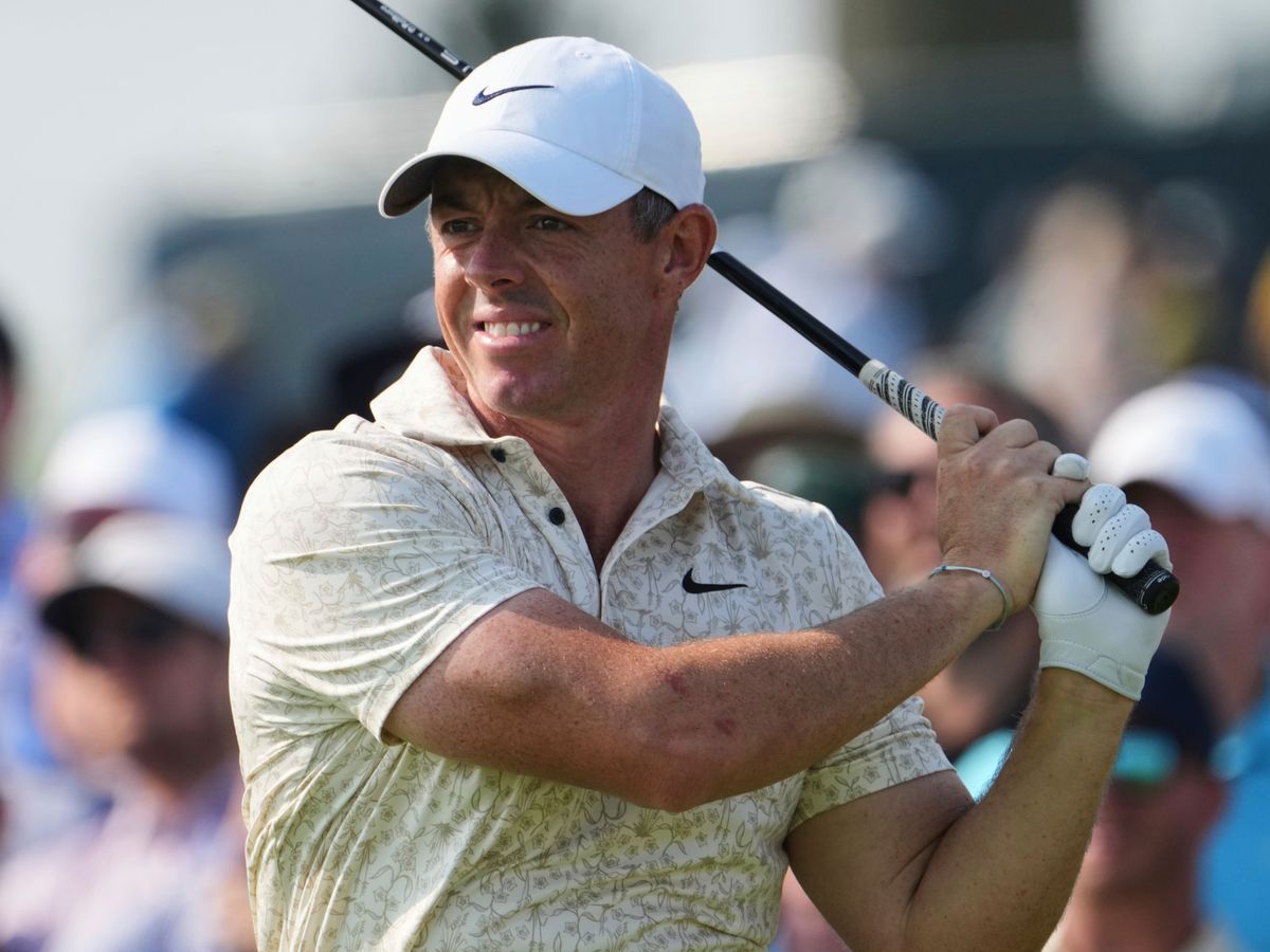 Rory McIlroy struggles in US Open opening round at Oakmont