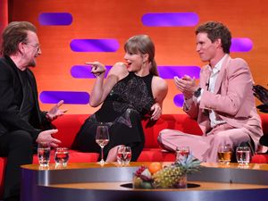 Supporting image for story: Taylor Swift and Eddie Redmayne recount Les Miserables film screen test