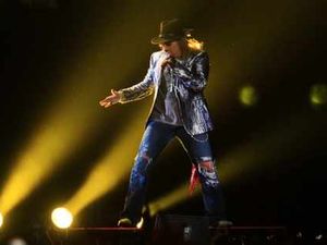 Supporting image for story: Everything Guns to He Who Waits