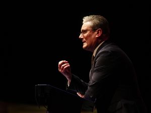 Supporting image for story: Unions warn Labour not to water down package on workers’ rights