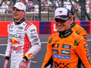 Verstappen (left) and Norris