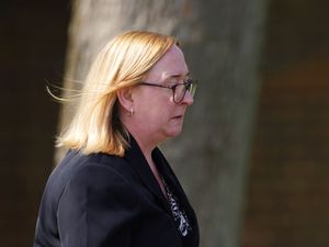 Supporting image for story: Woman tearfully says she would not have had abortion if she knew pregnancy stage