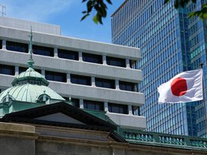 Supporting image for story: Bank of Japan raises key interest rate to halt yen’s slide against the dollar