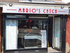 Supporting image for story: Smethwick takeaway donates food to homeless