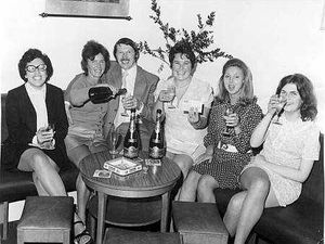 Supporting image for story: This week's pictures from the past