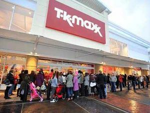 Supporting image for story: Hundreds queue for Wolverhampton TK Maxx opening