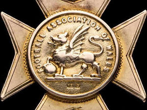Supporting image for story: Rare Oswestry football medal sells for £950
