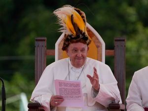 Supporting image for story: Pope arrives in remote Papua New Guinea jungle with humanitarian aid and toys