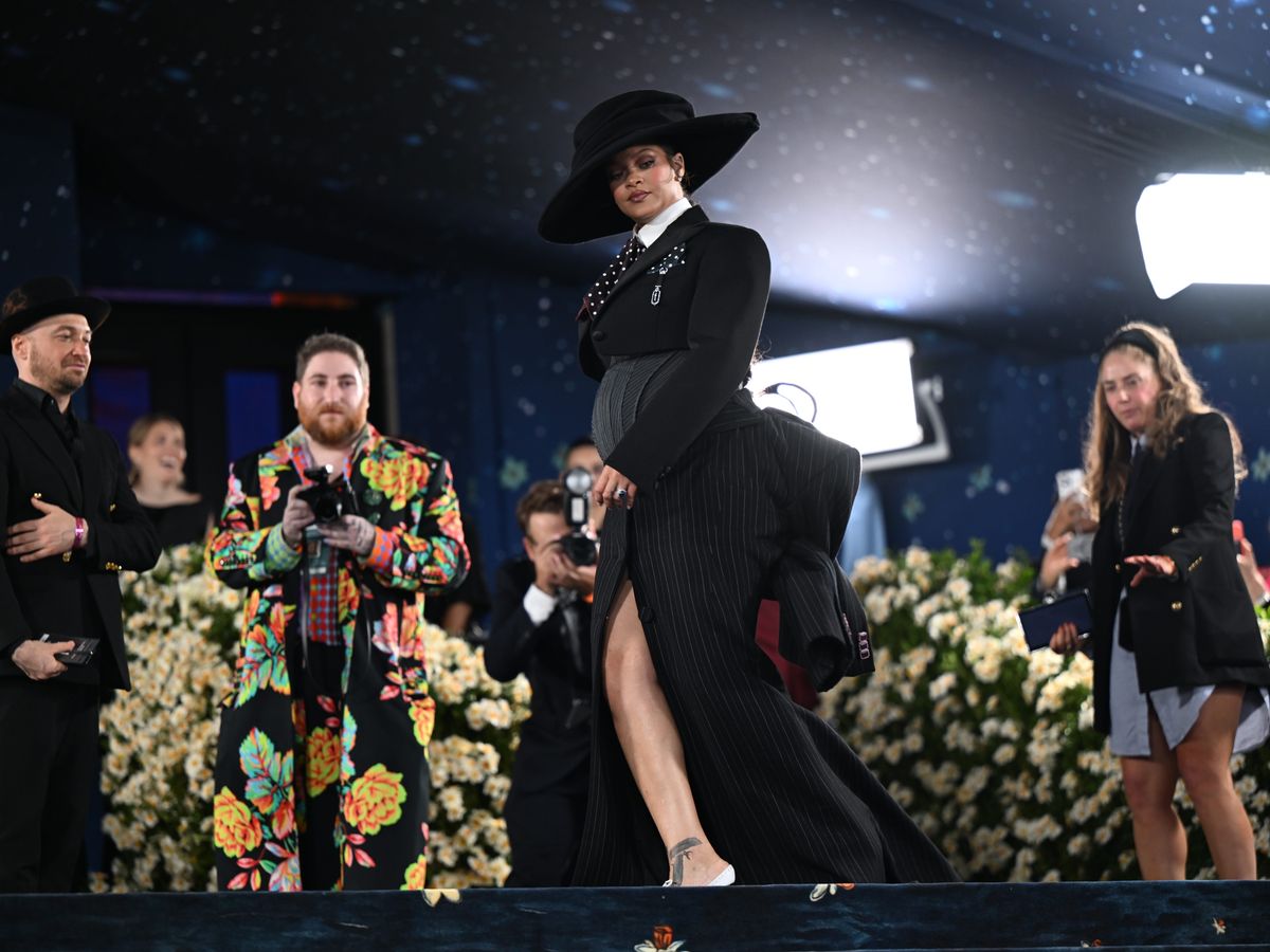 Rihanna sent well wishes from celebrity friends after birth of baby daughter