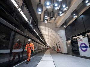 Supporting image for story: Crossrail delayed again to autumn 2021