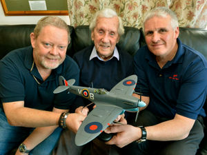 Supporting image for story: Wem WWII fighter ace honoured with model Spitfire