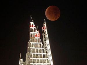 Supporting image for story: Blood Moon 2018: All you need to know about this week’s lunar eclipse