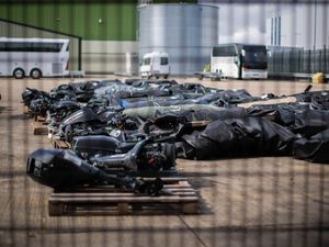 Supporting image for story: Minister says Government ‘straining at the bit’ to control migration