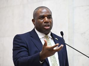 Supporting image for story: UK and Australia aim to boost defence and growth at summit in London