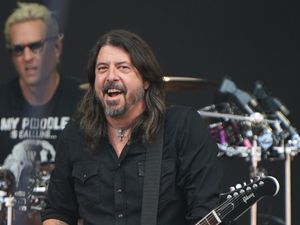 Supporting image for story: Foo Fighters take train to Glastonbury to perform surprise mainstage set