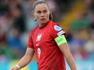 Supporting image for story: Ewa Pajor and Claudia Pina score twice as Barcelona put seven past Bayern Munich