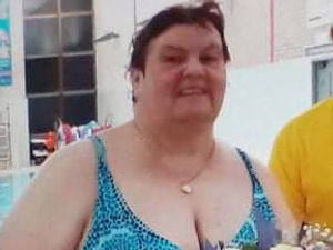 Supporting image for story: Carole's epic swim in memory of father a Major achievement