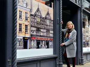 Supporting image for story: Stunning artwork brings fresh life to empty shop