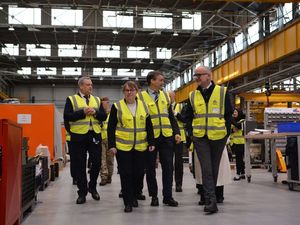 Supporting image for story: 'Shropshire should be proud' - Defence minister full of praise on visit to Telford tank manufacturer