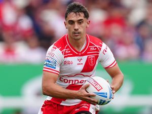 Supporting image for story: Hull KR land League Leaders’ Shield after nervy win over Warrington