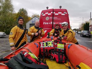 Supporting image for story: Shropshire fire service boat team in Yorkshire floods