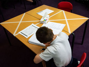 Supporting image for story: Pupils at Wolverhampton school self-isolating in run up to Christmas after positive Covid case