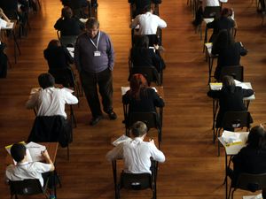 Supporting image for story: Wales scraps end of year exams for 2021
