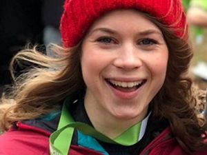 Supporting image for story: Sarah Everard: 'Small number' attend vigils in West Midlands after events were cancelled