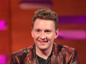 Supporting image for story: Joe Lycett reaches homelessness charity target in response to Braverman comments