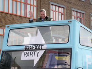 Supporting image for story: 'I'm here to rescue Brexit': Nigel Farage arrives in Birmingham on battle bus - with VIDEO and PICTURES

 