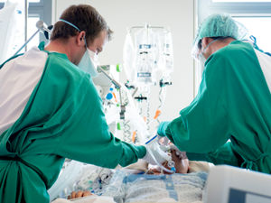 Supporting image for story: Cancer patients still receiving treatment in Black Country and Staffordshire amid Covid-19