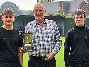 Supporting image for story: Bowls clubs set for play-offs in quest for Premier League spot